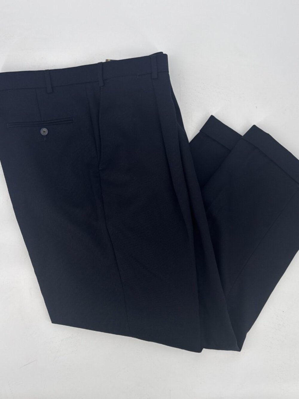 Hart Schaffner Marx Men’s Size 38 Dress Pants Wool Navy Blue Pleated Cuffed New